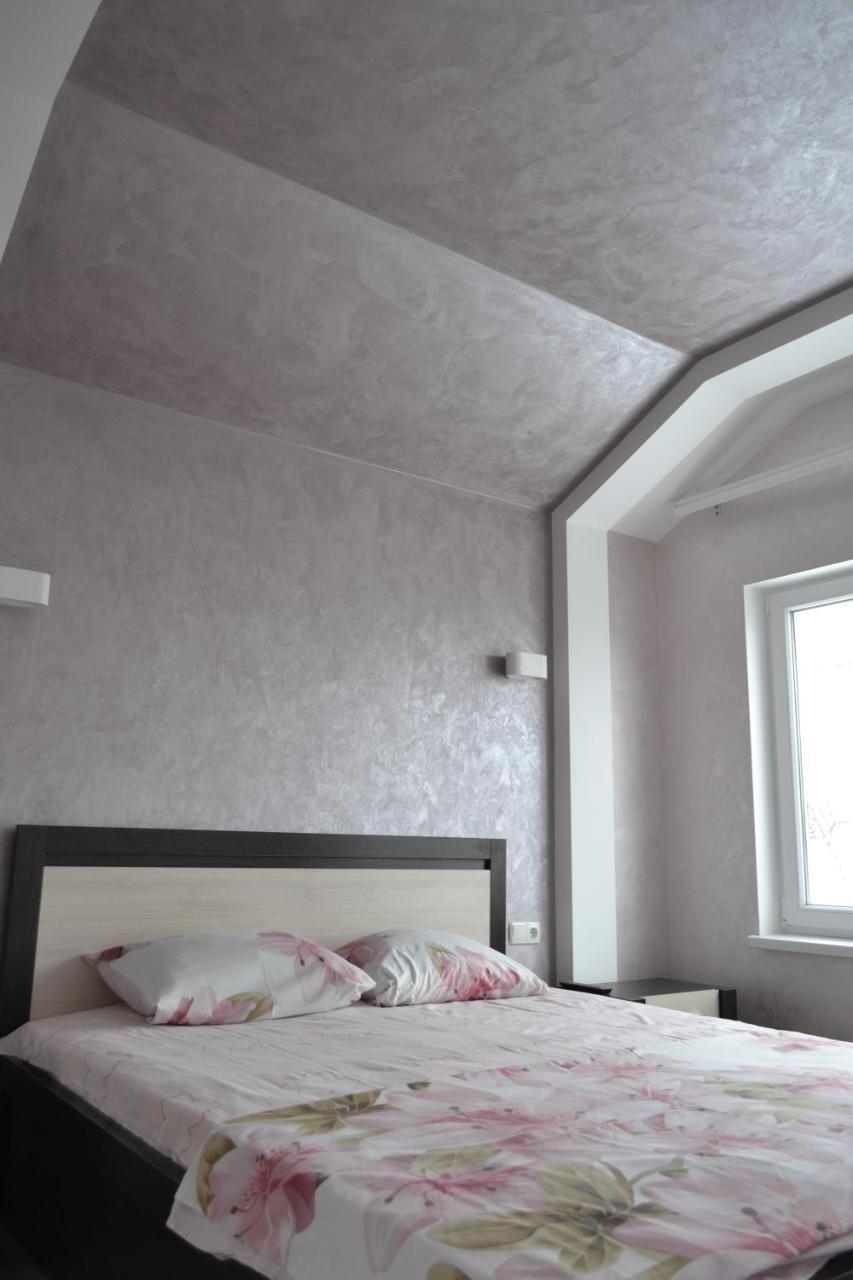 Villa Royal House Kam'janec'-Podil's'kyj Esterno foto