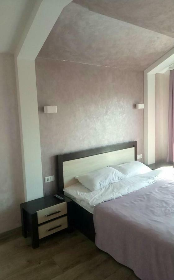 Villa Royal House Kam'janec'-Podil's'kyj Esterno foto