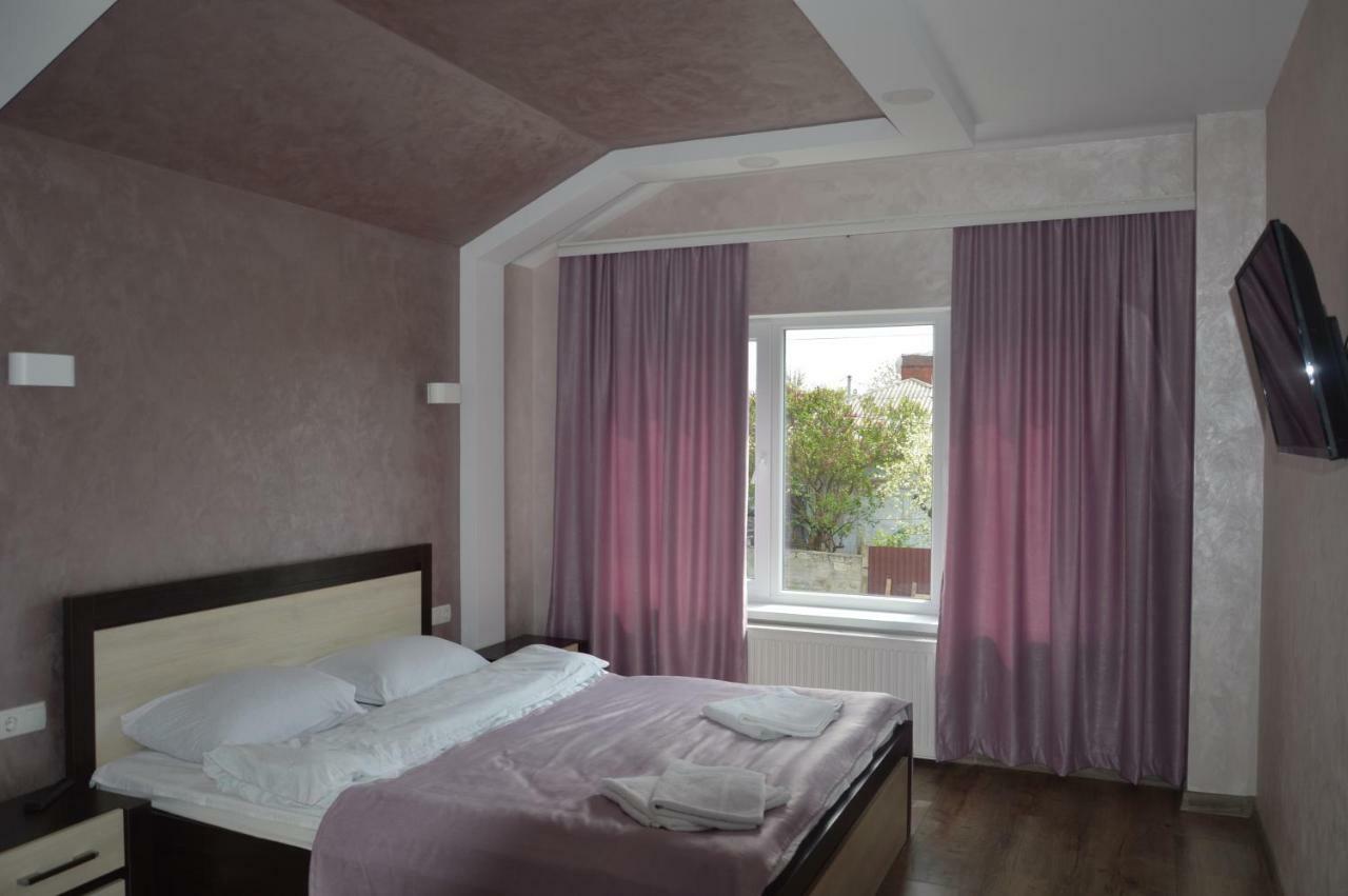 Villa Royal House Kam'janec'-Podil's'kyj Esterno foto