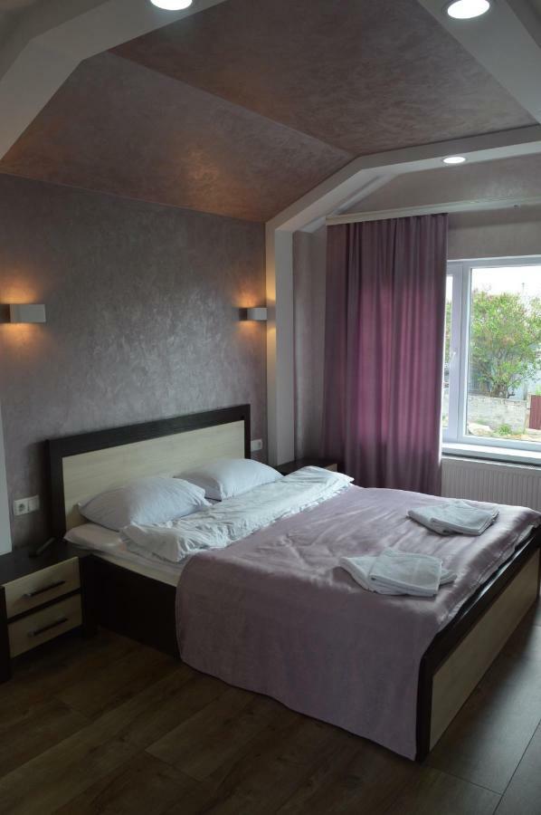 Villa Royal House Kam'janec'-Podil's'kyj Esterno foto